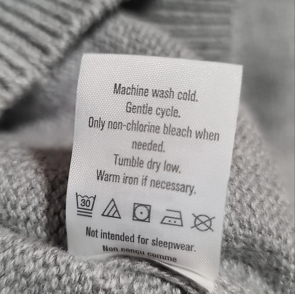 ⭐️HP⭐️ NWOT Gymboree Weekend Vibe Little Boys Sweater, Size XS 4 - Picture 6 of 8